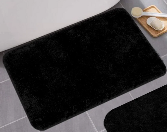 Queen Elizabeth - 18"x30" Plush Microfiber Bath Mat - Black