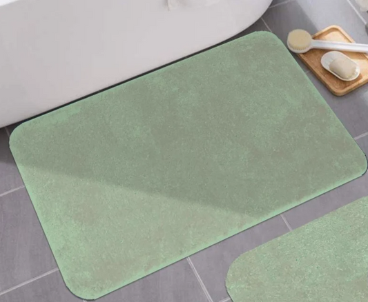 Queen Elizabeth - 18"x30" - Plush Microfiber Bath Mat - Sage