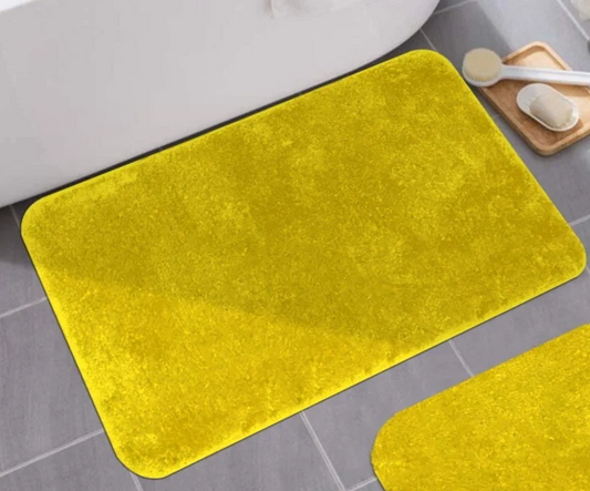 Queen Elizabeth - 18"x30" - Plush Microfiber Bath Mat - Yellow