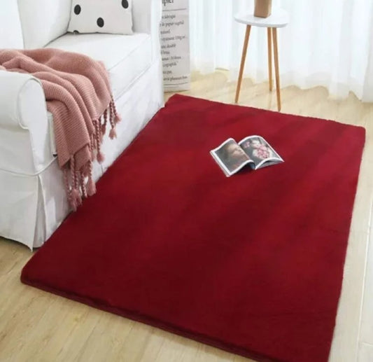 PV Fur Rug 4'x6'- Red