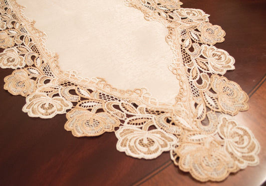 Macrame Rose 33"x33" Table Topper