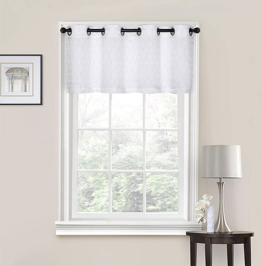 Andria - Engraved Jacquard Valance - White